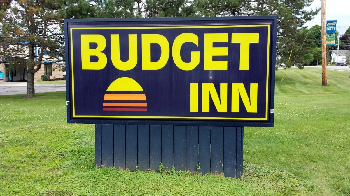 Budget Inn Fairport Main image